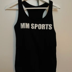 MM sports linne - Linne i storlek M från MM sports🖤 30kr+frakt 