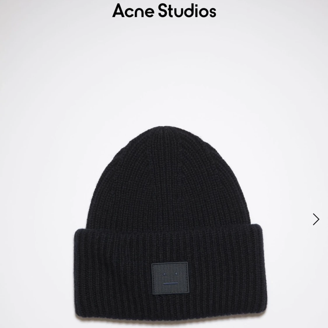 Säljer min acne mössa! Nypris 1200kr