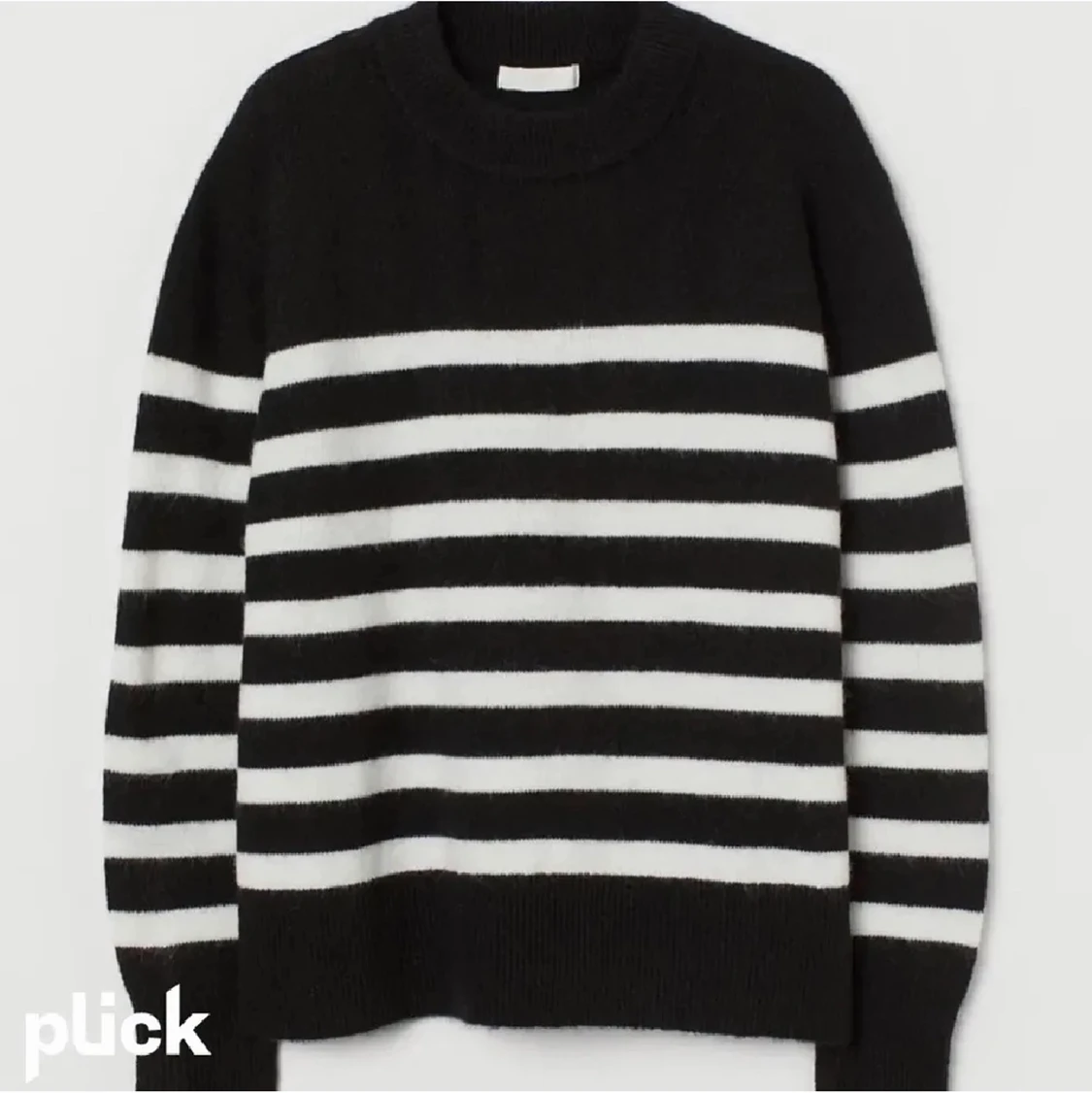 Randig stickad tröja 