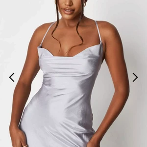 Satin klänning - Jättefin klänning från Missguided, helt ny och oanvänd med alla tags kvar. Storlek 36