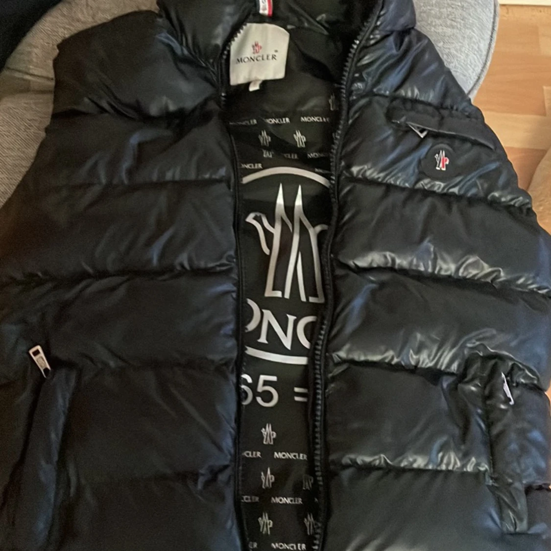 Moncler väst