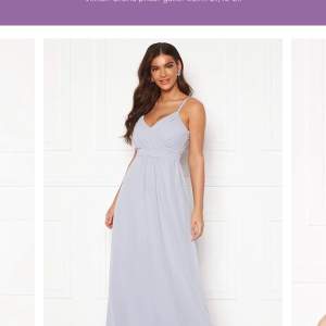 Säljer min balklänning jag hade 2019. Använd en gång. Min klänning är på 3e bilden men hittade ingen helbild så använde klänningen som endast finns kvar i grå. Köpt för 700 men säljs för 400.