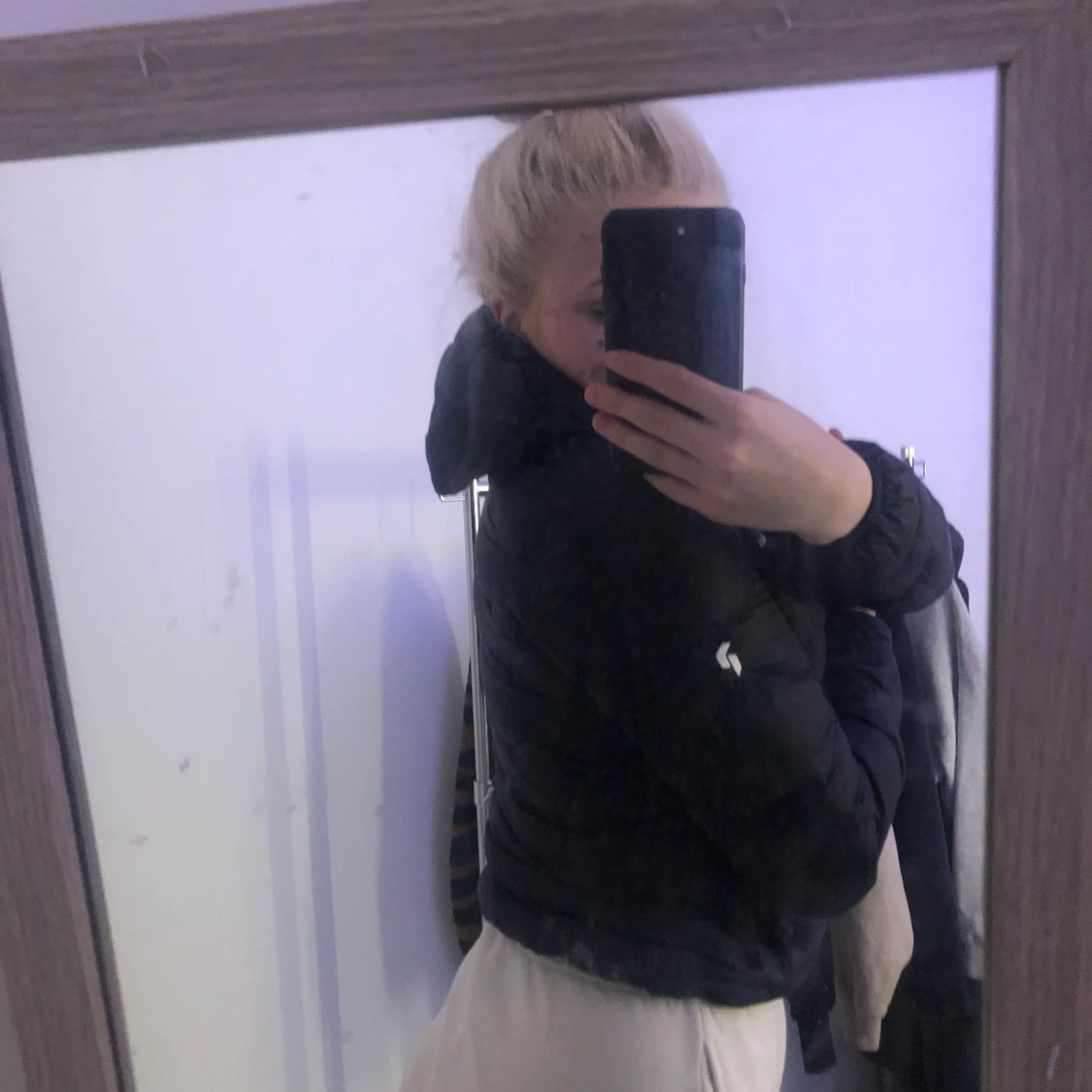 Svart Peak Peformance jacka, nyskick - 91