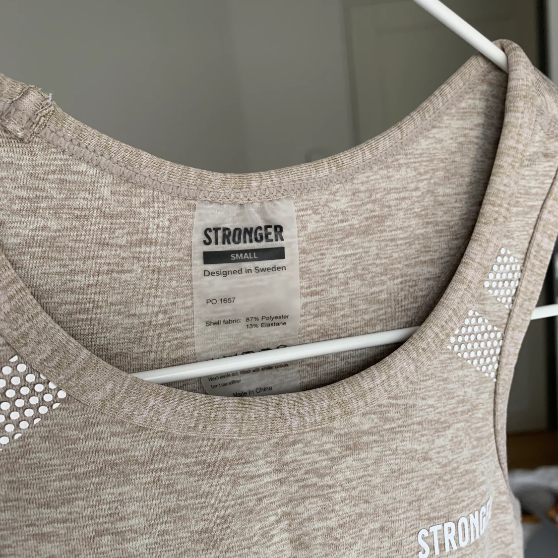 Crop top fr stronger - 91