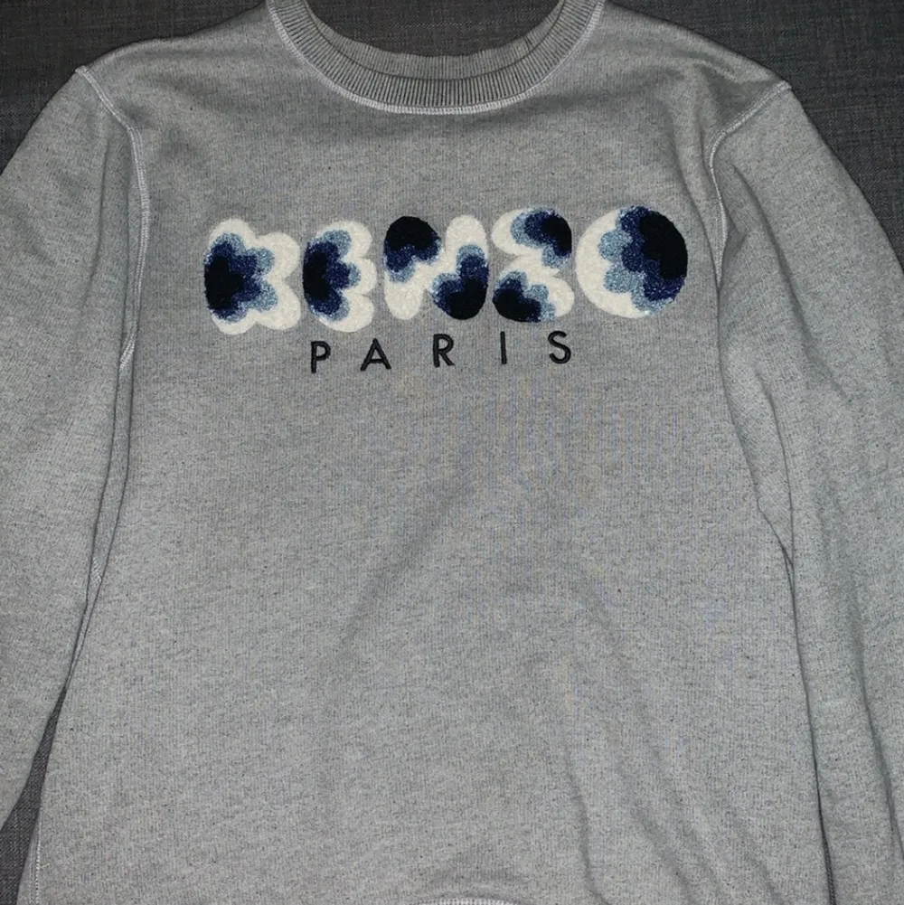 Kenzo sweatshirt limited edition, nypris 2100:-. Tröjor & Koftor.