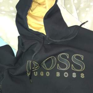 Hugo boss Huddi, kom aj till användning så säljer den nu. Mera frågor DM ba 