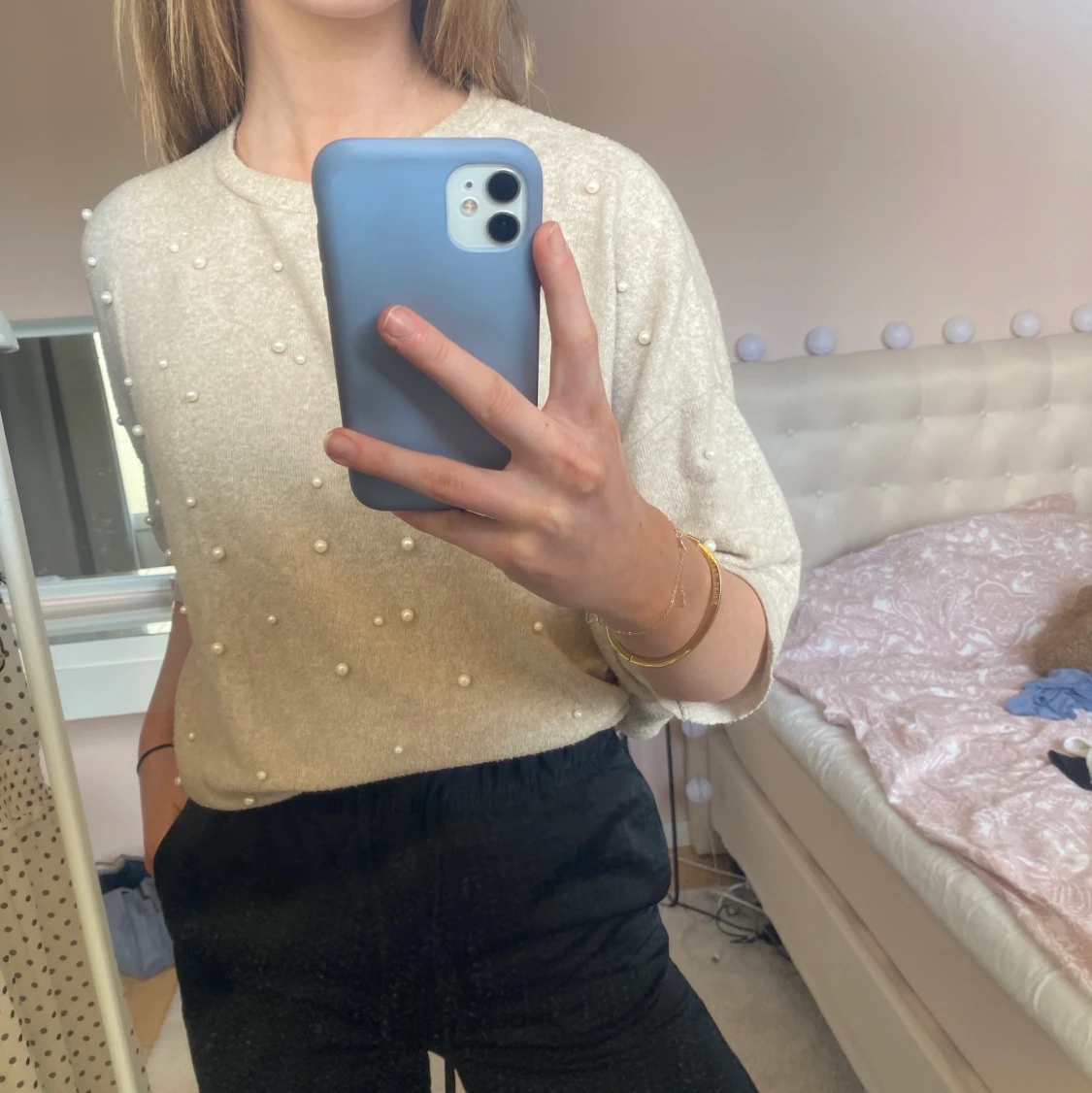 T-shirt med pärlor  - 91