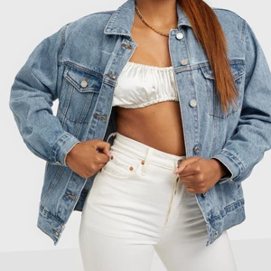 blå jacka i jeans - <3 buda