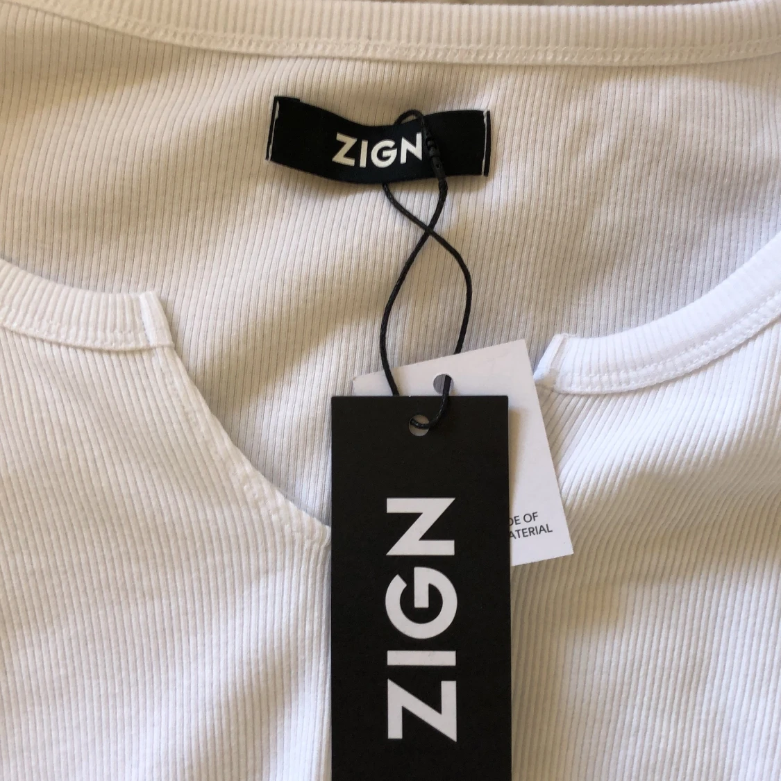 Vit tröja från zign - 90