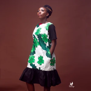 Fint summer klänning. Helt ny - Underbart snygg klänning 