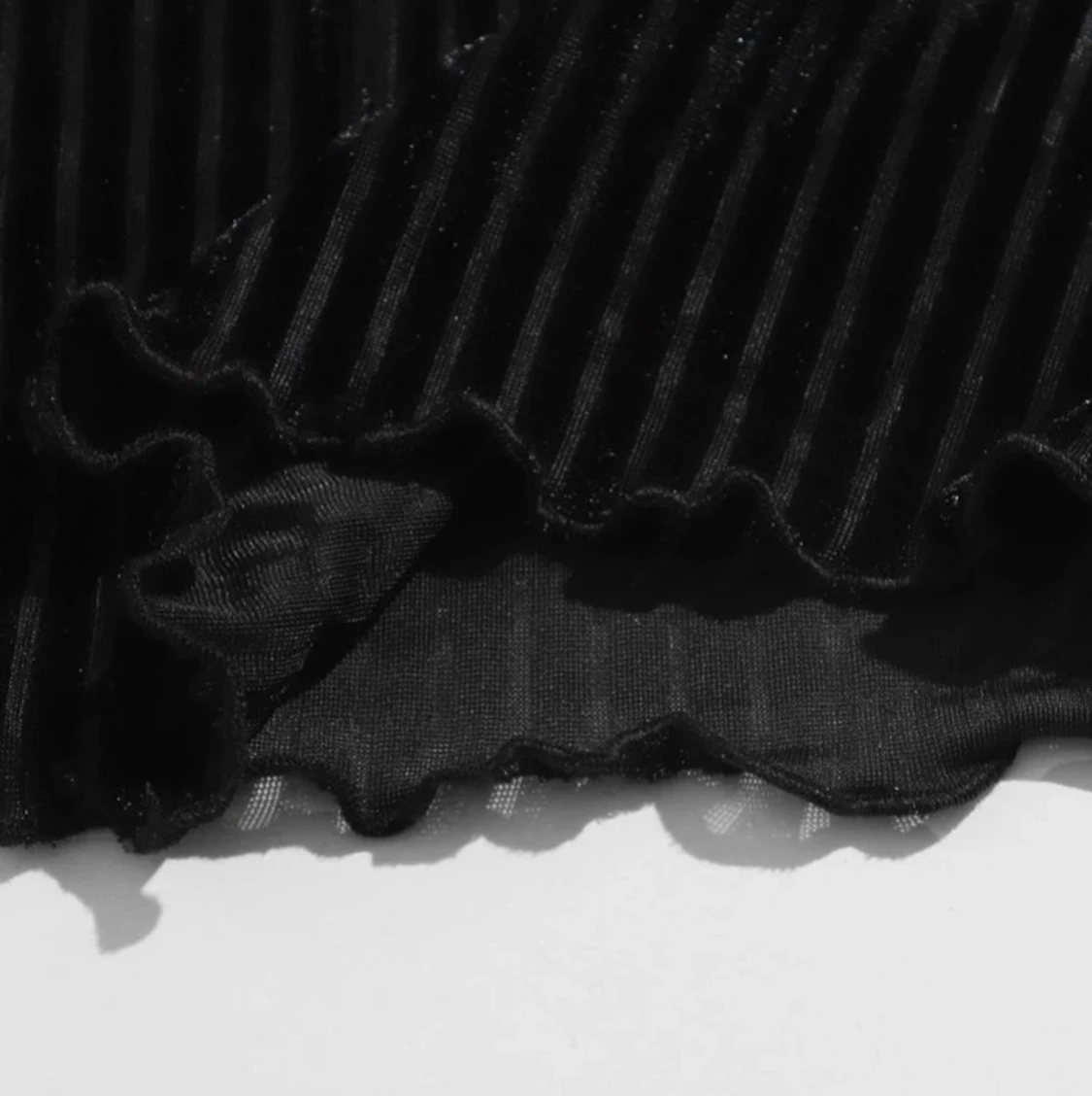 Topp med vit spets - 91