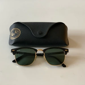 RayBan solglasögon  - Säljer dessa Rayban solglasögon, som var en väldigt populär modell för några år sedan. Är i princip oanvända och kommer inte till användning. Priset går att diskutera, det viktigaste är att någon får användning för dem 🤗