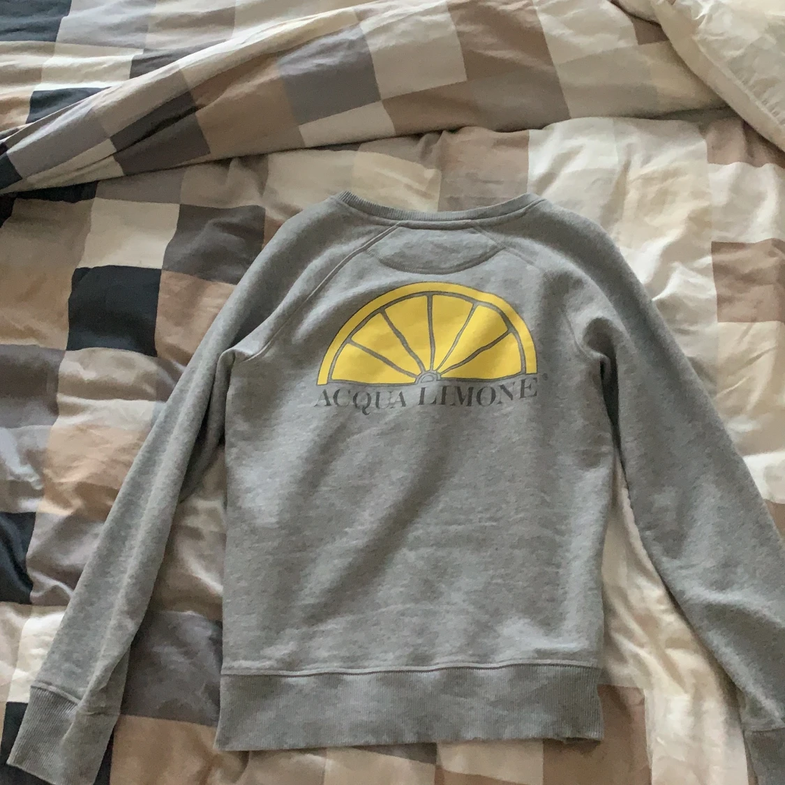 Acqua limone tröja storlek M - 90