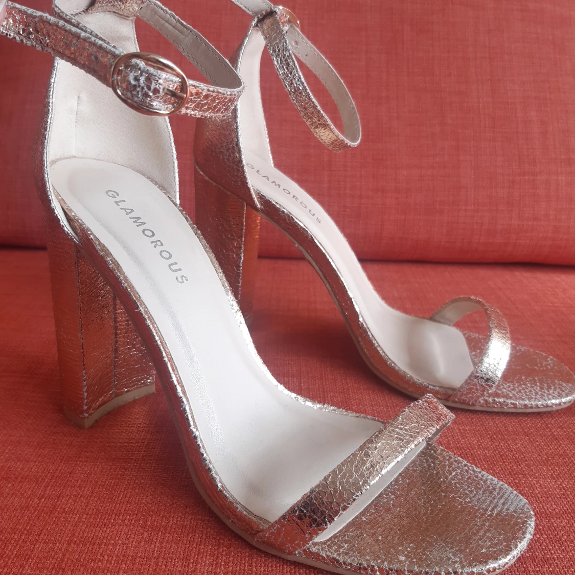 Gold heels size 37, like new! - 90