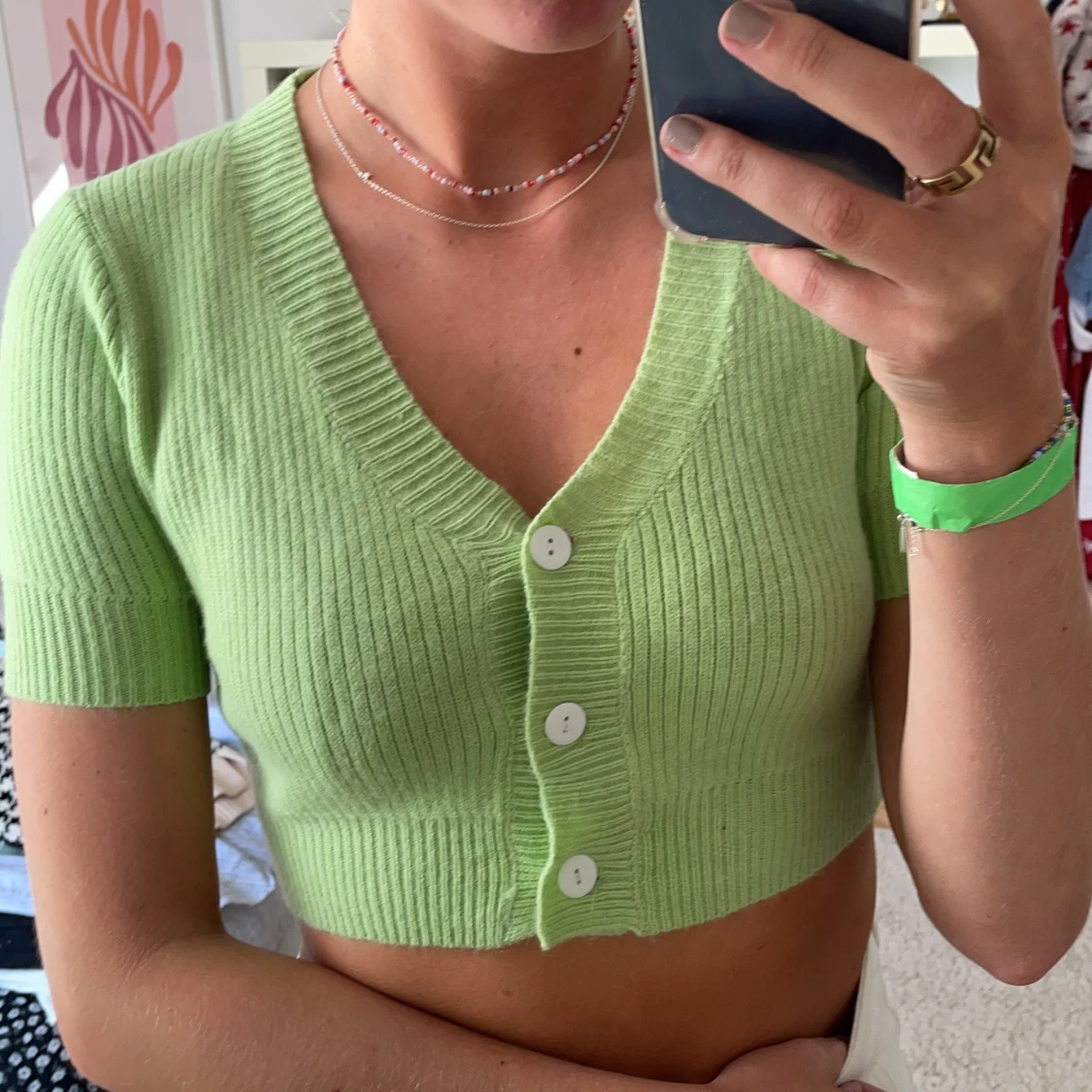 Stickad tröja strl S - 90