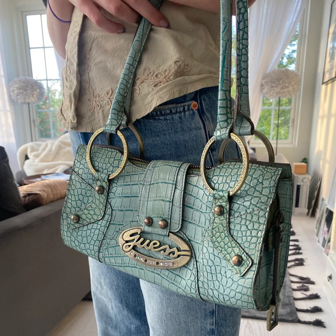 snygg vintage guess väska