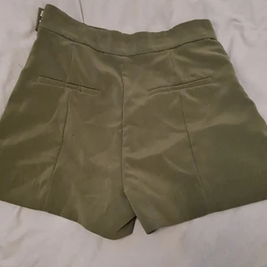 Shorts från HM - Storlek 38, okej skick