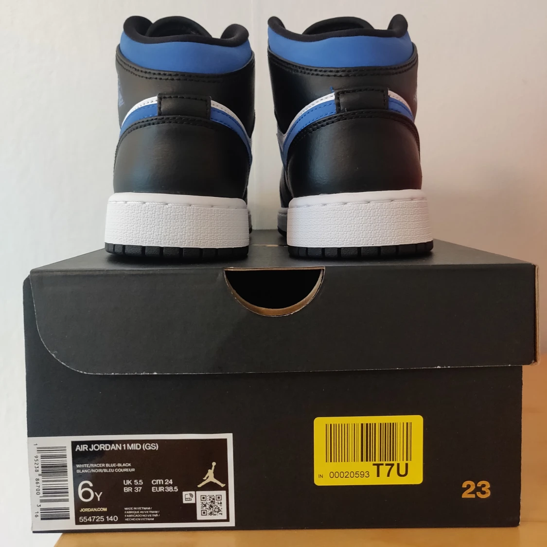 Jordan mids gs racer blue - 91