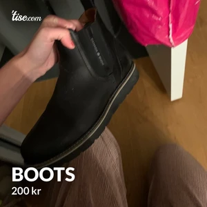 Boots - Svarta clean