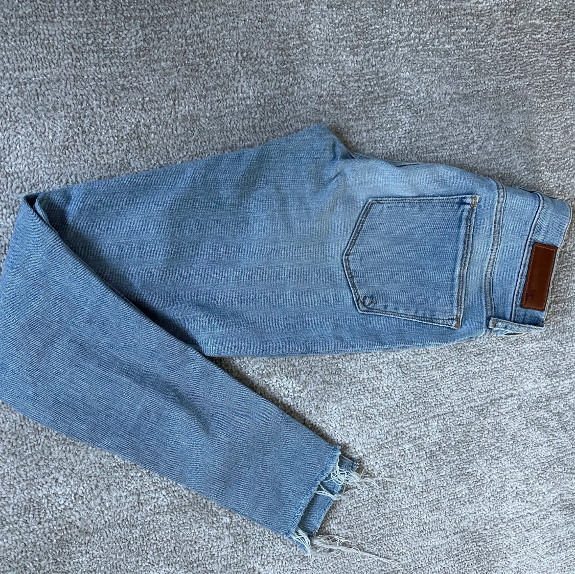 Håliga ljusblåa jeans  - 90