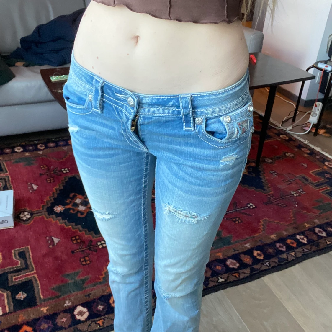 Low waisted jeans - 91