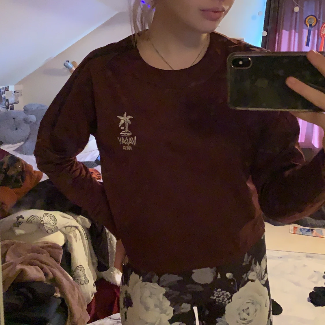 Vinröd Dope vacay tröja, aldrig använd. Strl S. - 90