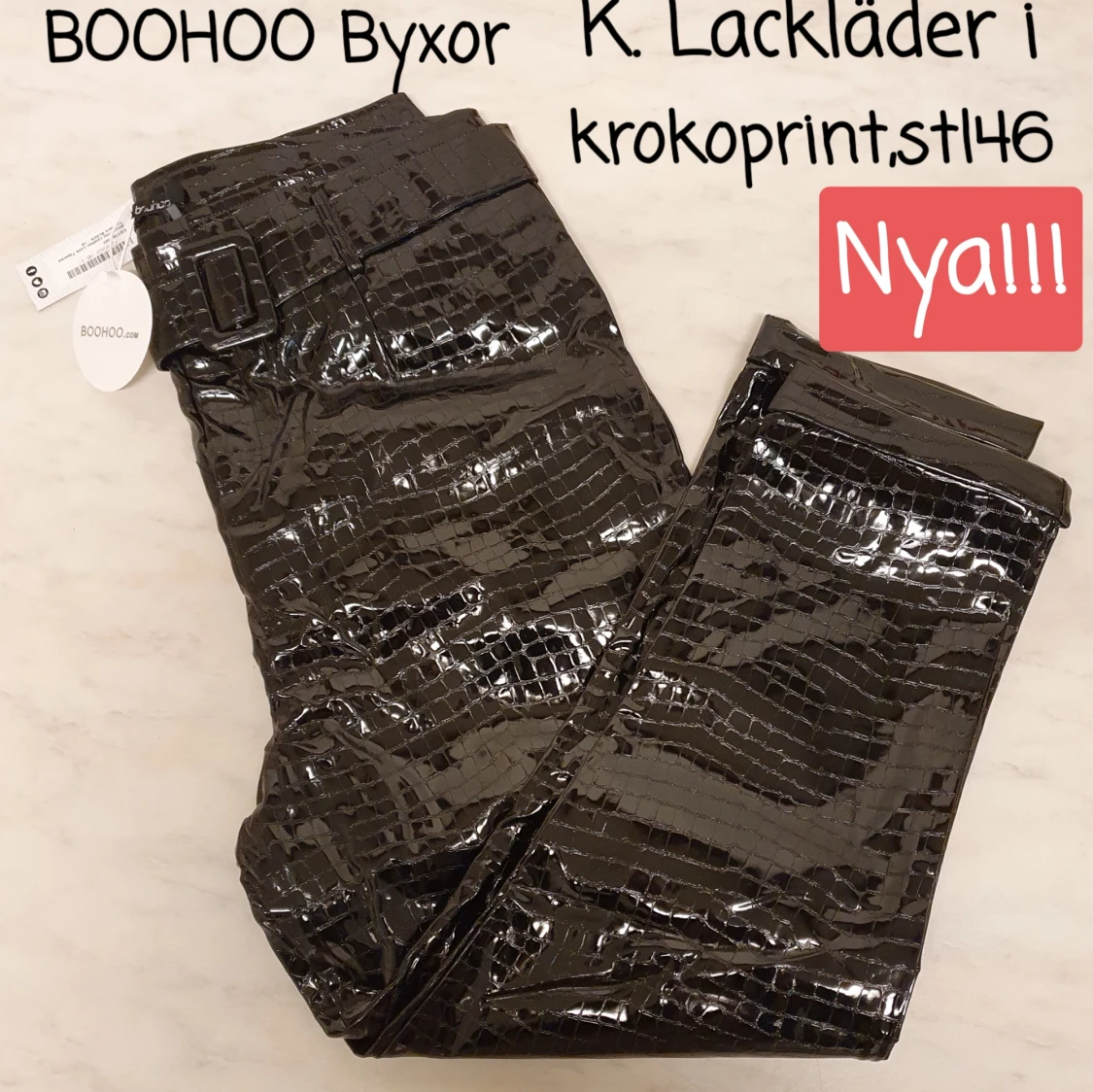 NYA! BOOHOO K.LÄDER BYXOR 46 KROKOPRINT - 89