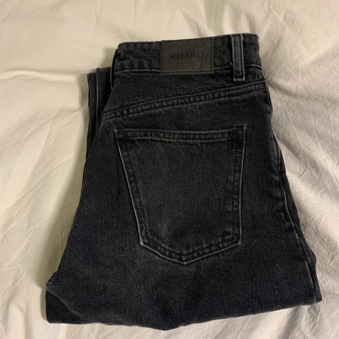 Weekday jeans stl. 24/26 - 90