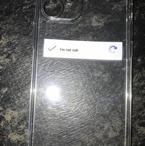 iPhone 12 mini skal  - Köpte ett skal till min iPhone 12 men fick fel storlek:/