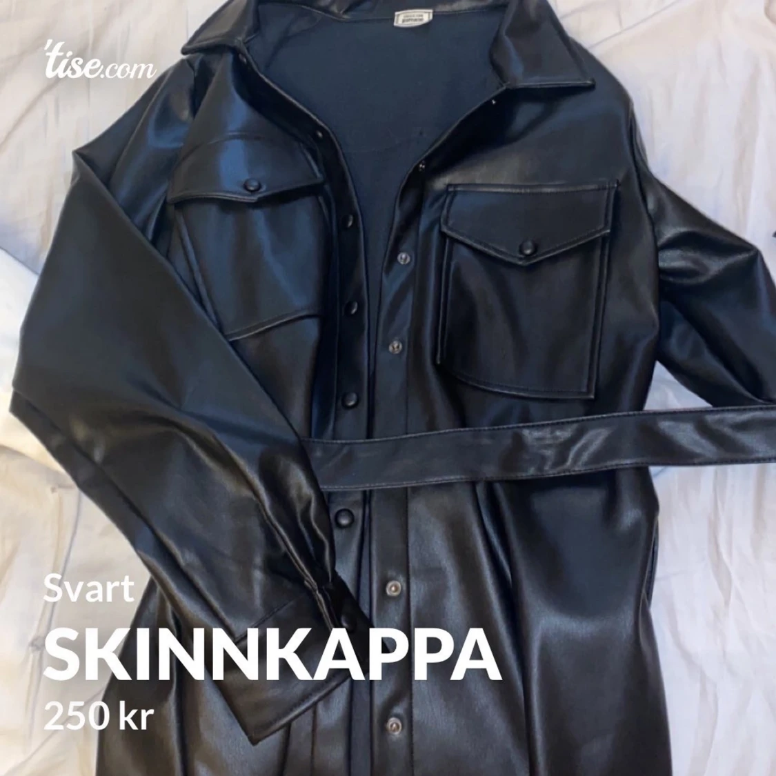 Svart skinnkappa, storlek S