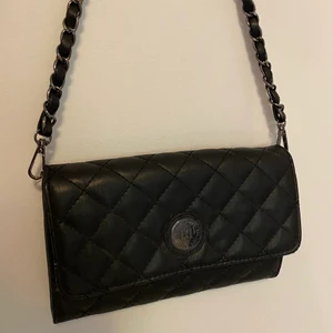 Fin don donna väska💞💞 - Säljer en super fin don donna väska som är helt oanvänd och i fint skick💞💞