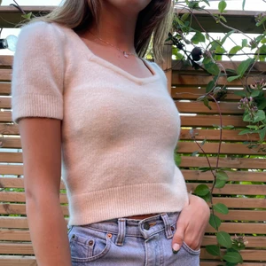 Tröja  - Jättefin tröja som tyvärr krympt lite i tvätten. Väldigt fin i tjockt material.