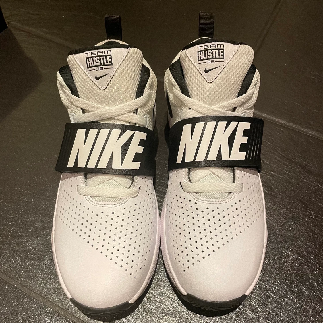Nike Team Hustle D8