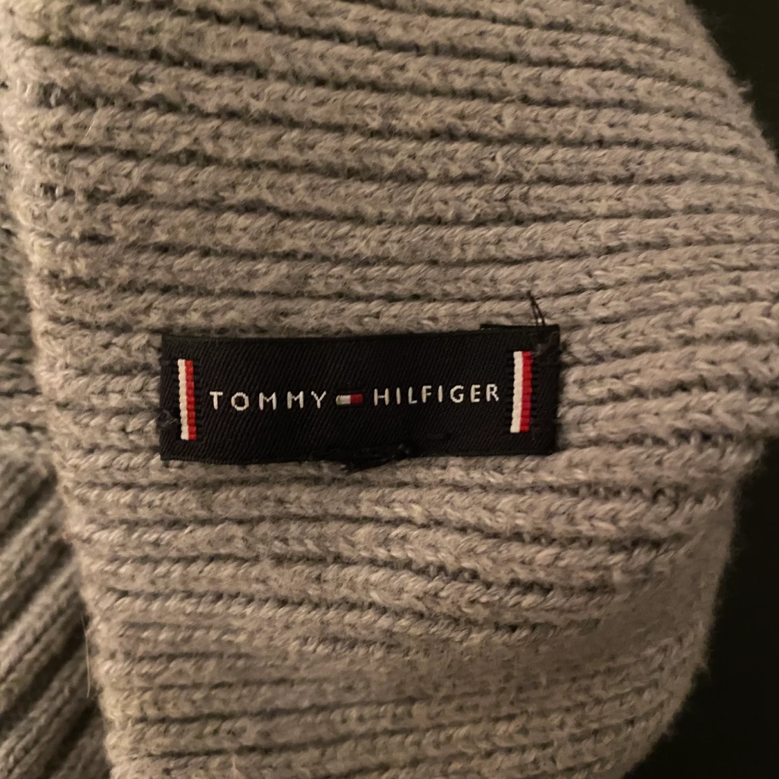 Tommy Hilfiger mössa grå  - 91