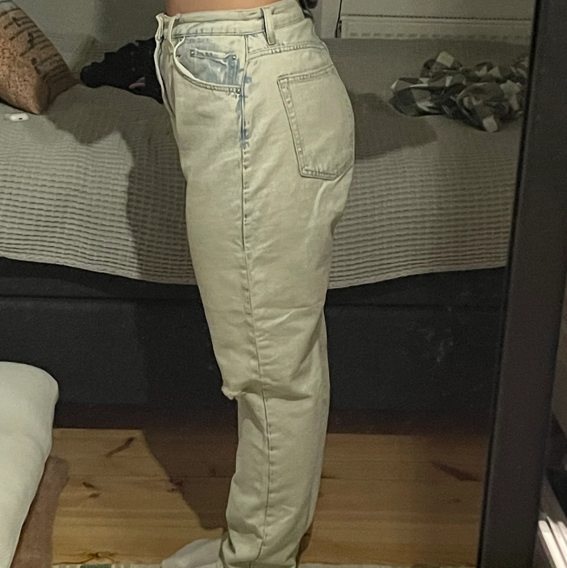 Jeans m hål i - 90