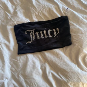 Topp juicy - Top från juicy couture. Använd en gång storlek L 