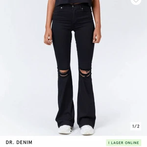 Dr denim jeans - Supersnygga jeans från Dr. Denim. Nypris 500kr. Sparsamt använda! Säljer för 200kr + spårbar frakt 66kr 💕