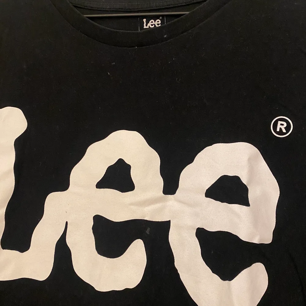 Lee Tshirt storlek L. T-shirts.