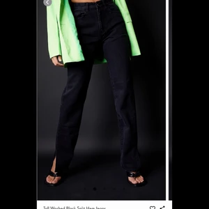 PLT Tall Washed Black Split Hem Jeans - Ordinariepris: £30. Mitt pris: 99kr. Storlek 10