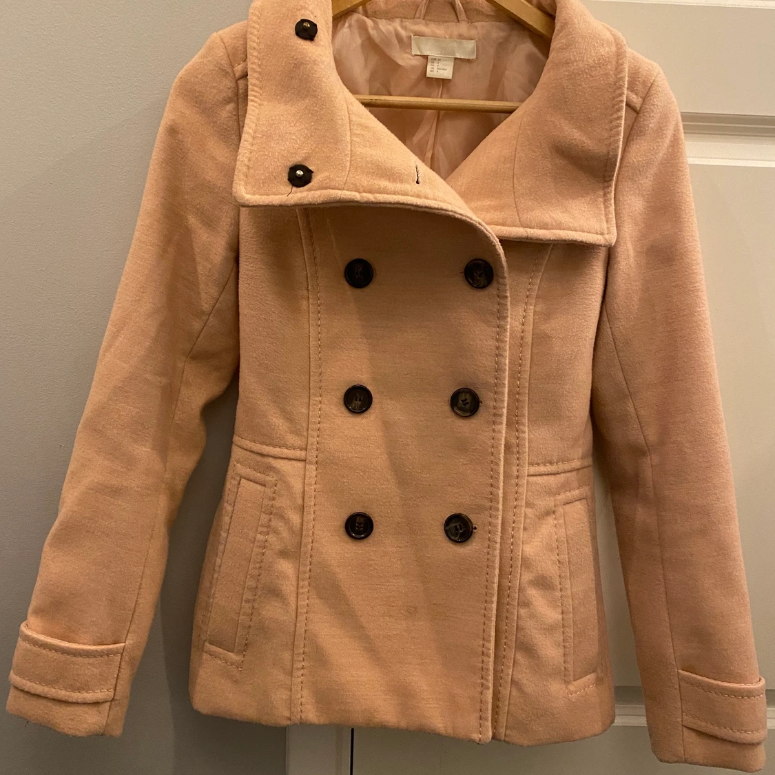 Snygg rosa Skepparjacka från H&M