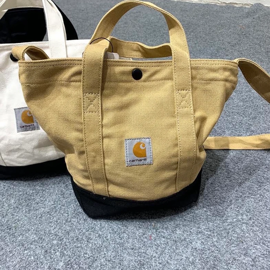 Carhartt tote bag/ mail bag   