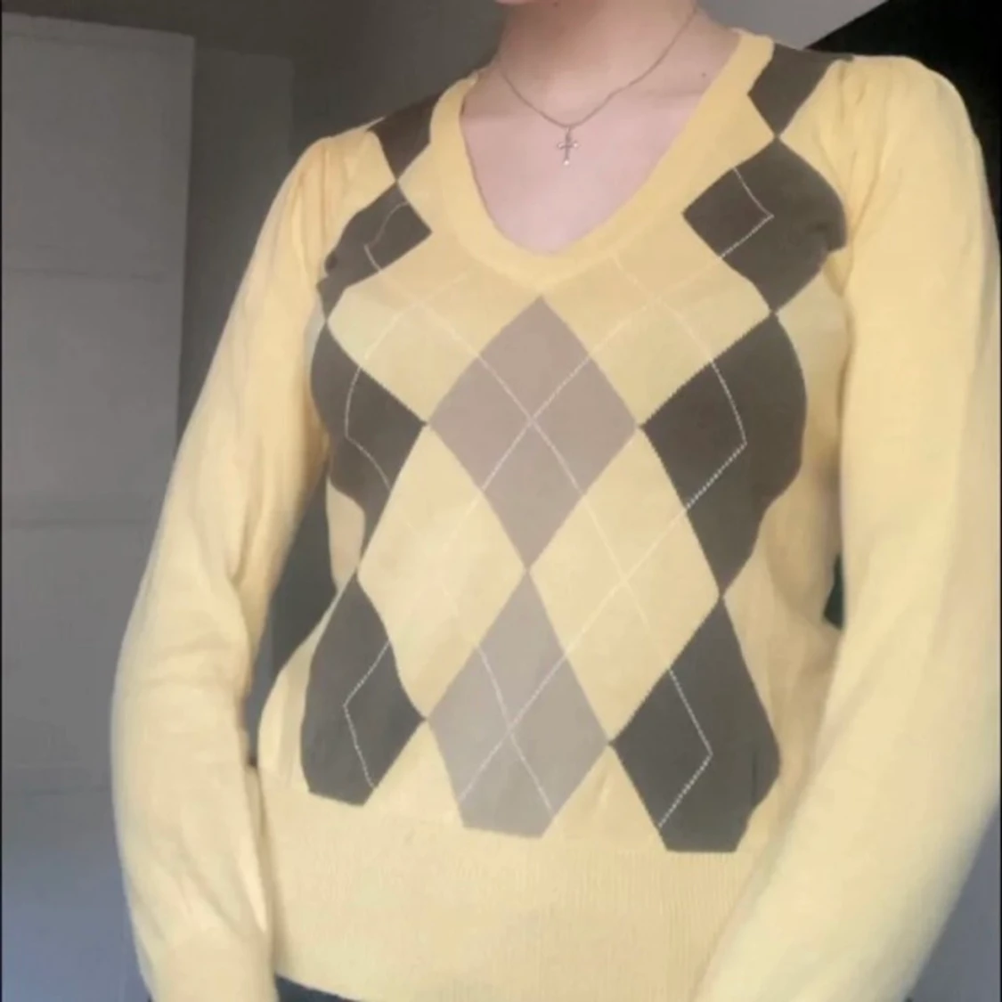 Gul farfarströja  - 90