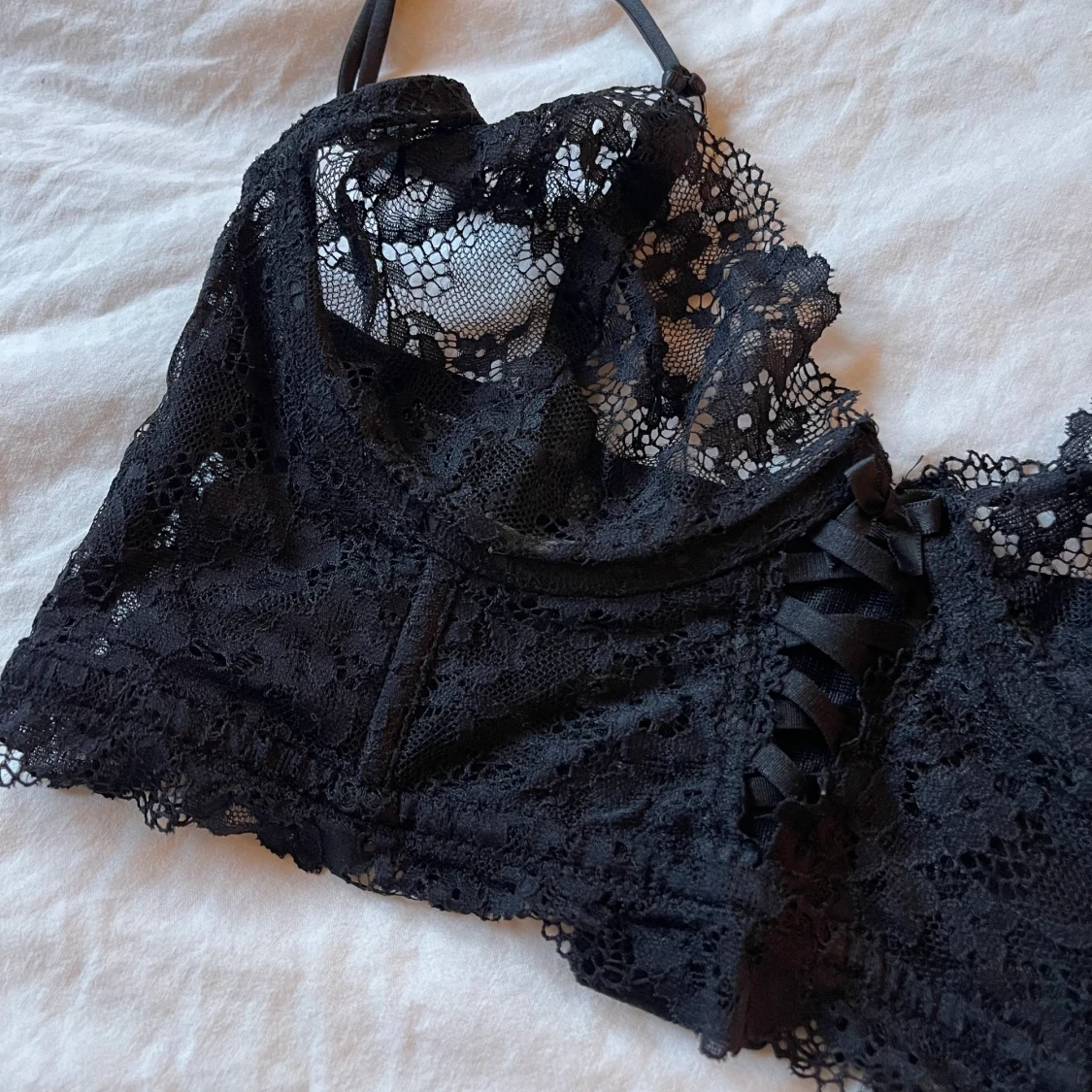 Svart korsett-bralette - 90