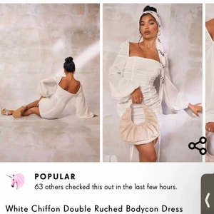 Vit klänning  - Säljer denna super fina vita klänning för att den tyvärr va för liten för mig.🤍🤍