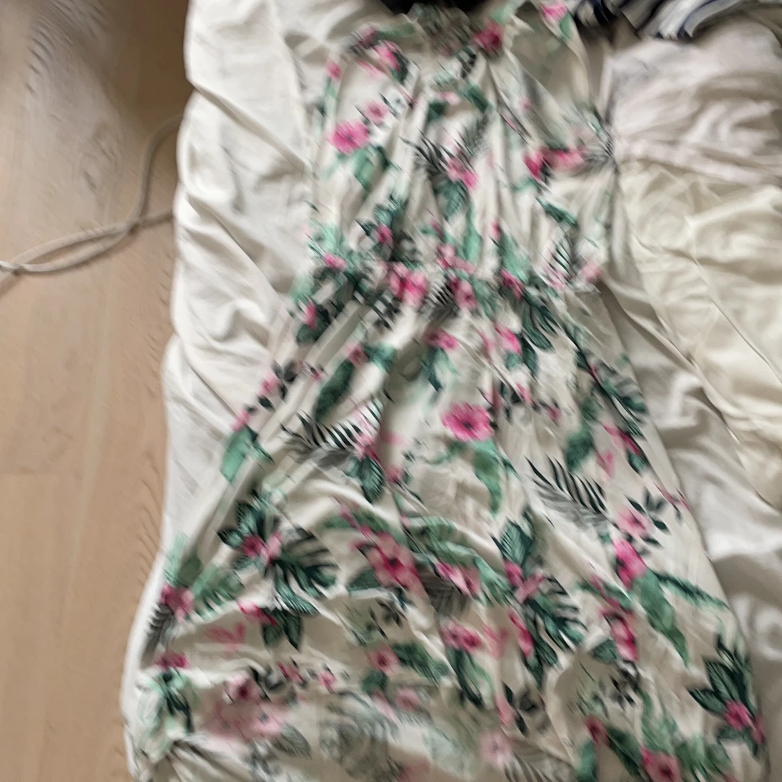 H&M klänning storlek 170 - 90