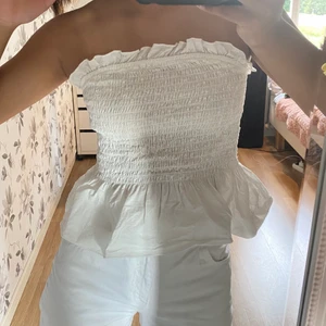 TOPP GINATRICOT  - Superfin topp från Gina, endast andvänd 1 gång. Storlek 38 💕