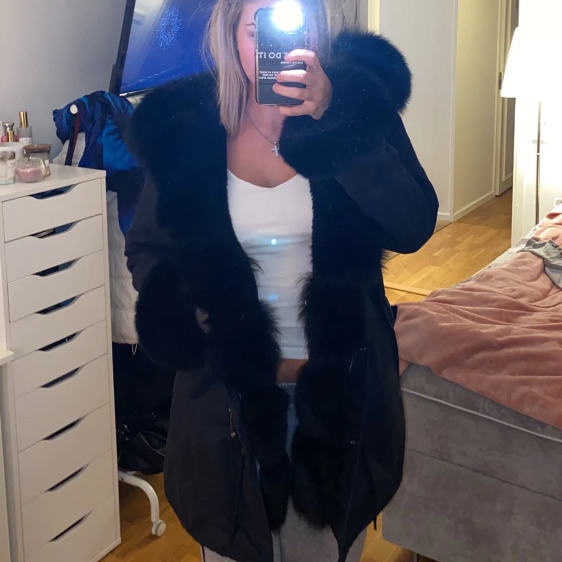 Fatima parker jacka - 90