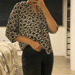 Boohoo skjorta  - Cool skojorta från Boohoo - oanvänd! Kan skicka mot frakt 🤍