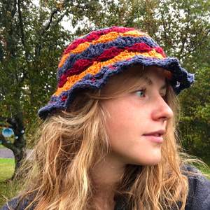 Handgjord hatt/mössa i ull!❤️ perfekt till hösten. Nytillverkad
