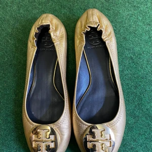 Tory Burch Ballerina - Fina oanvända ballerina skor från Tory Burch🖤